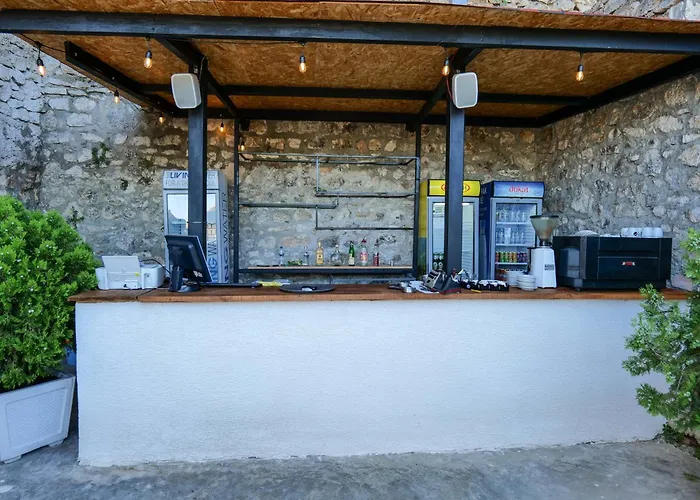 Hotel Sunrays Sarandë